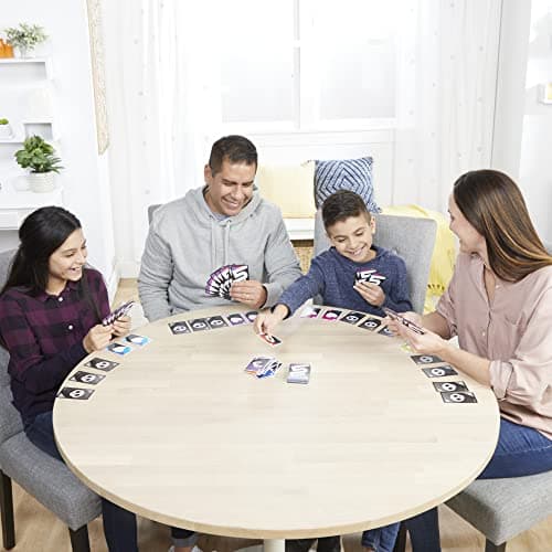 Hasbro Gaming 5 Alive, Jeux de Cartes pour Enfants & Familles, Élevés à partir de 8 Ans, Multijoueur 2-6 Joueurs, Voyage